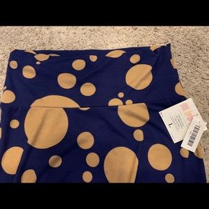 Never Worn Navy and Tan LuLaRoe Skirt